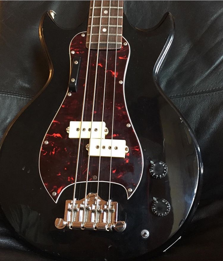 Westbury Track2 Bass www.bartonguitars.co.uk